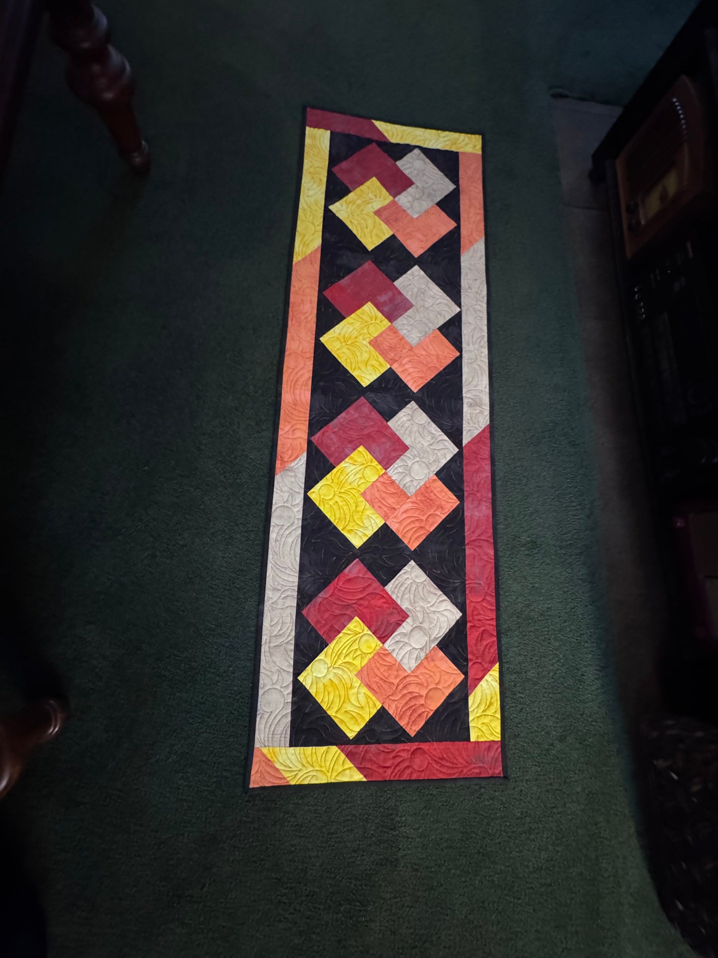 Card trick table runner